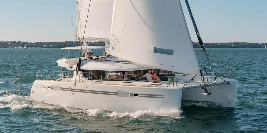 Lagoon 450 S