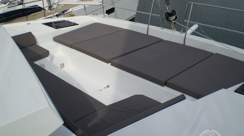 Bali catamarans 4.0 lounge