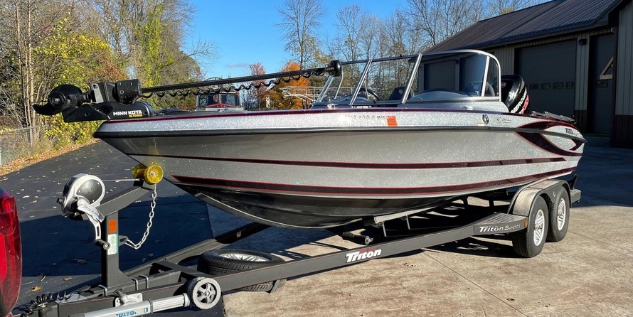Triton 216 Fishunter