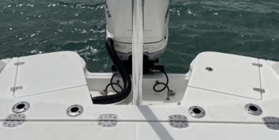 Boston Whaler 240 Dauntless