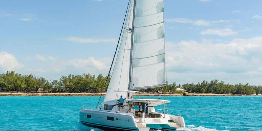 Lagoon 42