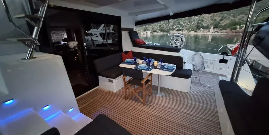 Lagoon 42 - 4 Cabin