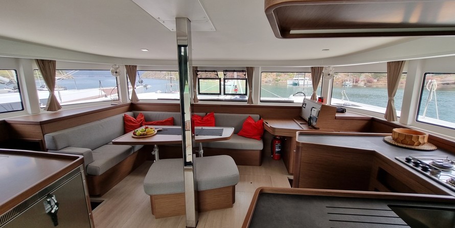 Lagoon 42 - 4 Cabin