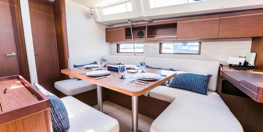 Beneteau Oceanis 46.1