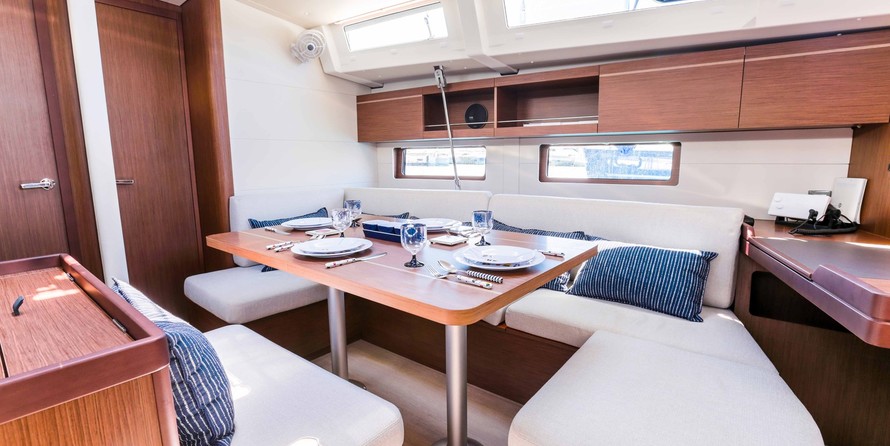 Beneteau Oceanis 46.1