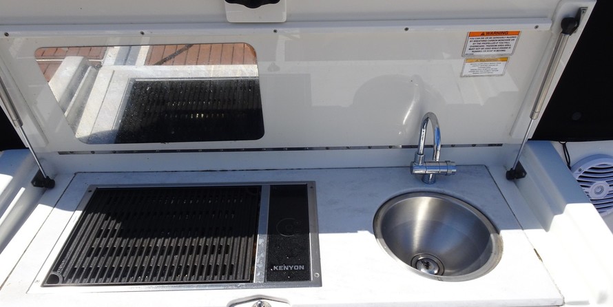 Sea Ray 460 Sundancer