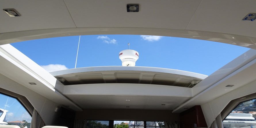 Sea Ray 460 Sundancer