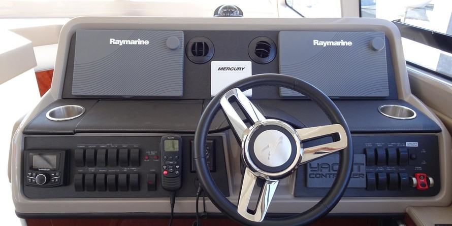 Sea Ray 460 Sundancer