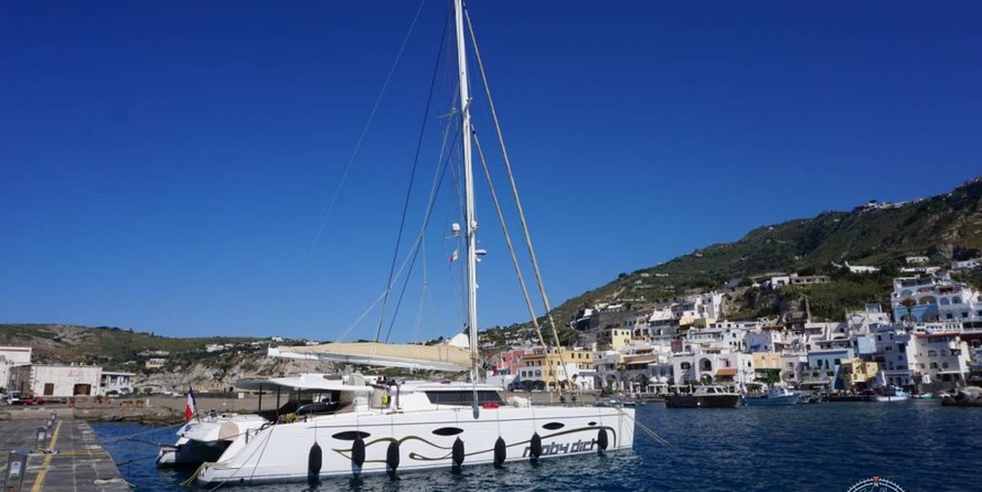 Fountaine Pajot Galathea 65