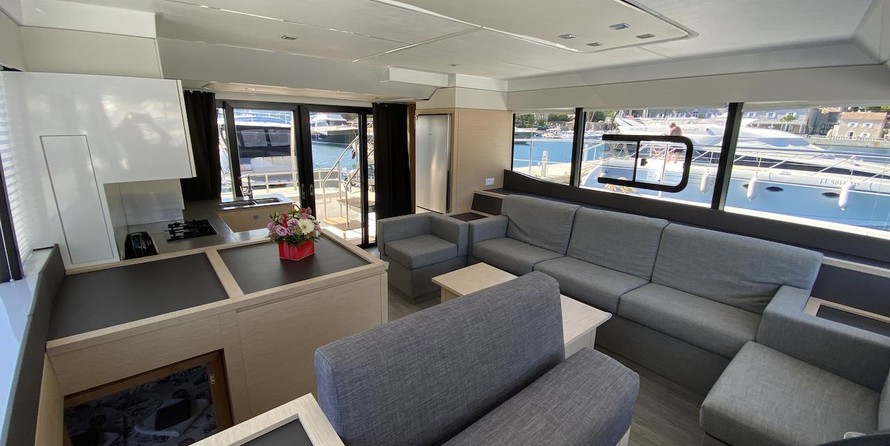 Fountaine Pajot MY 40