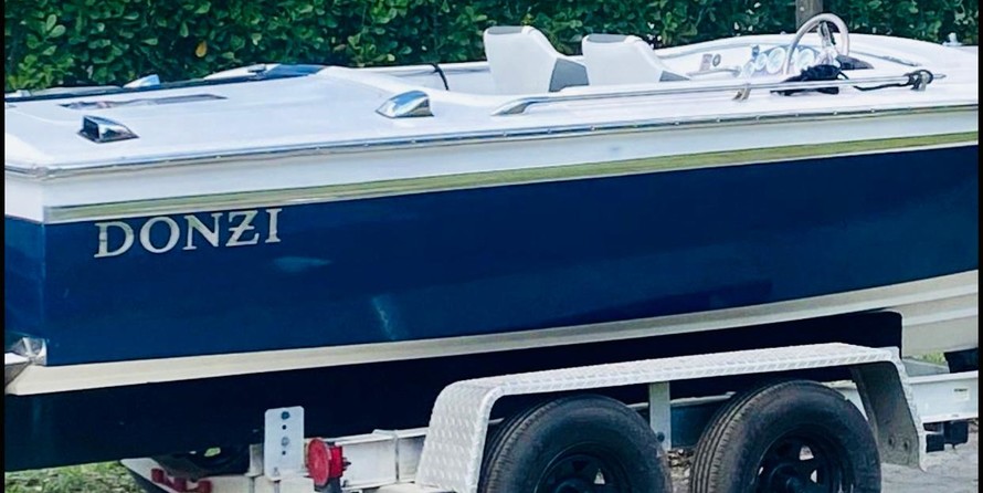 Donzi 22
