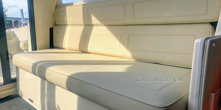 Velvette 23 Active Sedan