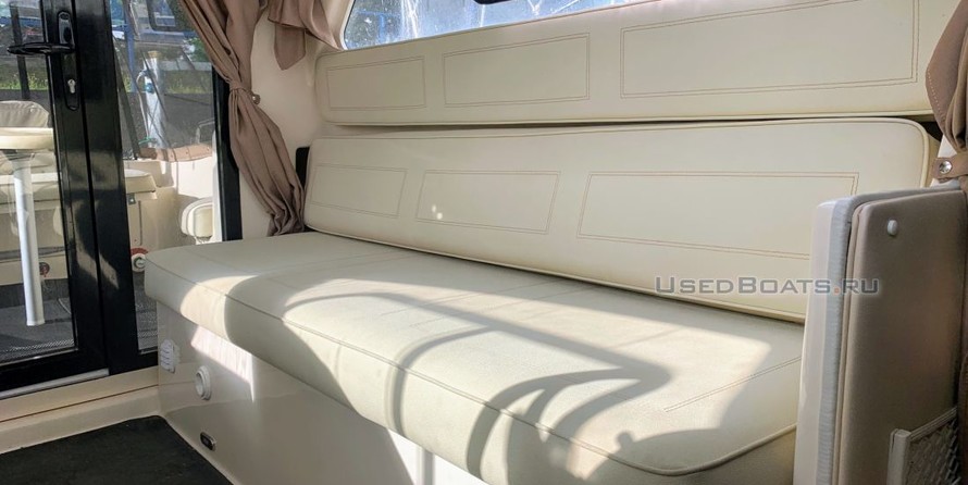 Velvette 23 Active Sedan