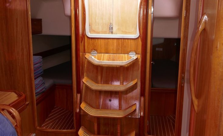 BAVARIA 40