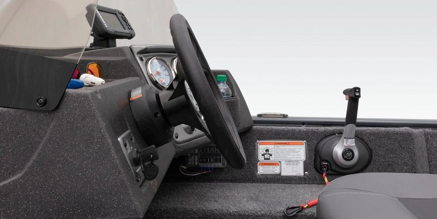 Tracker Pro Guide V-16 SC