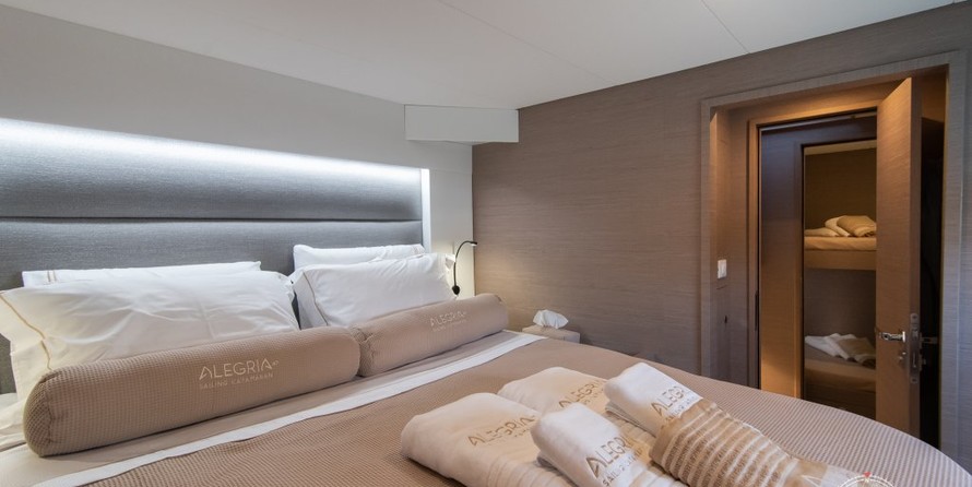 Fountaine Pajot Saona 47