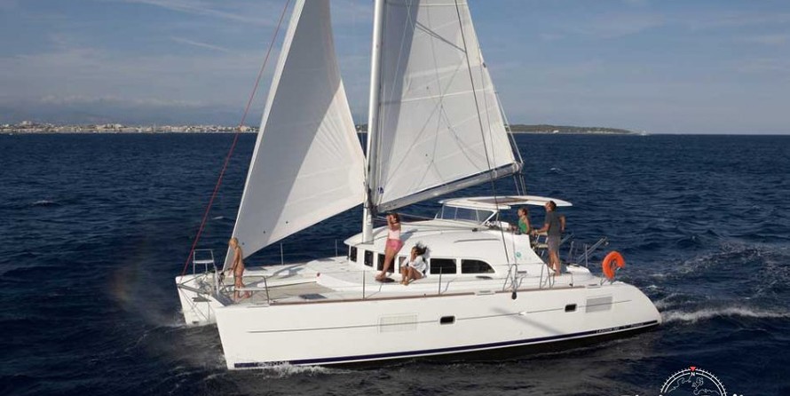 Lagoon 380
