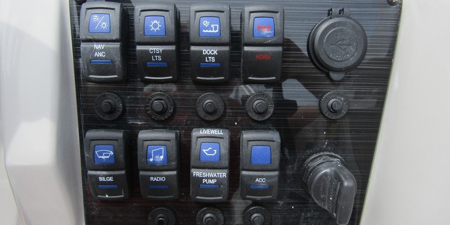 Starcraft Marine MDX OB 211 E