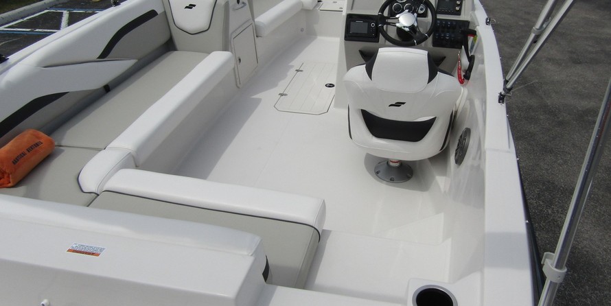 Starcraft Marine MDX OB 211 E