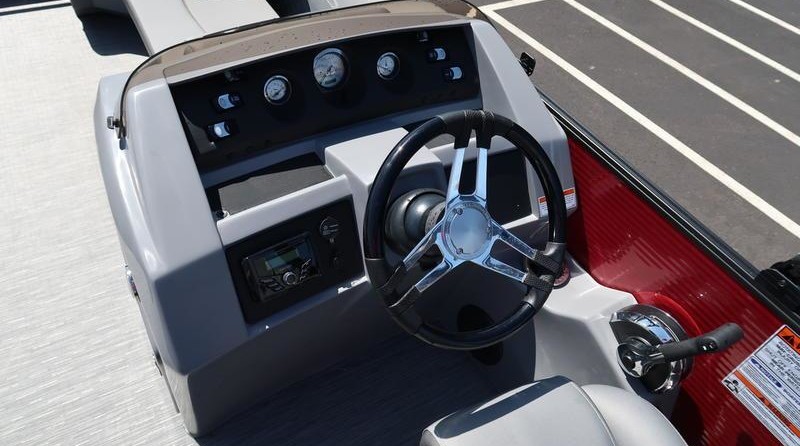 Bennington 23 LSB SPS