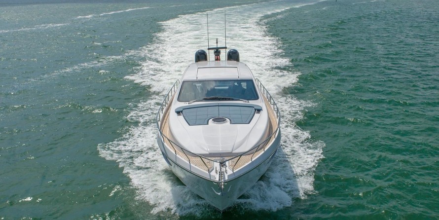 Pershing 62