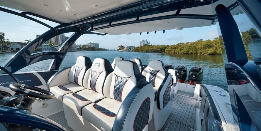 Riviera 43 Offshore Express