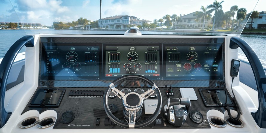 Riviera 43 Offshore Express