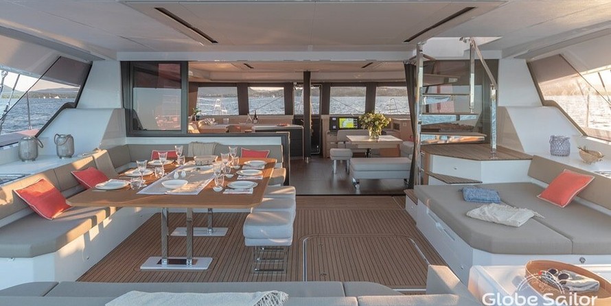 Fountaine Pajot Alegria 67