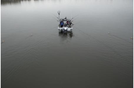 Starcraft Marine Fishmaster 210