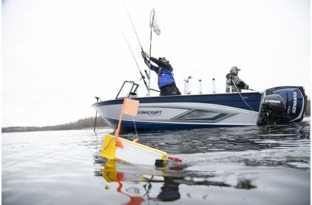 Starcraft Marine Fishmaster 210