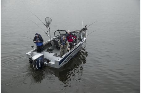 Starcraft Marine Fishmaster 210