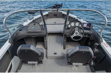 Crestliner 1850 Super Hawk