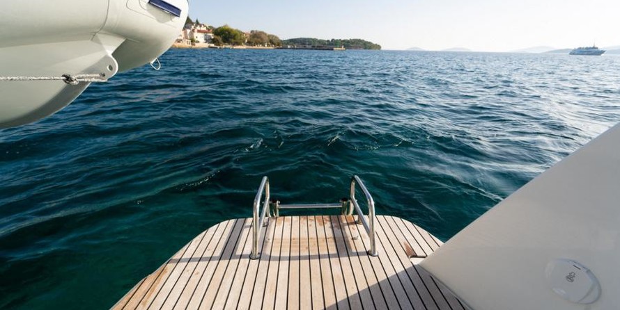 Lagoon 40 - 4 + 2 cab