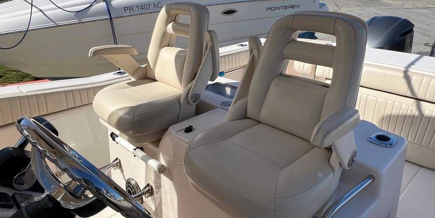 Grady-White Canyon 306