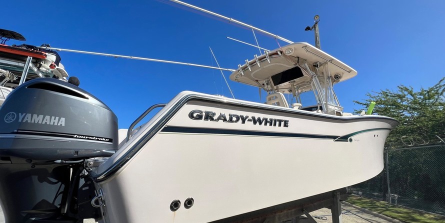 Grady-White Canyon 306