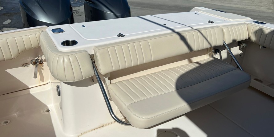 Grady-White Canyon 306