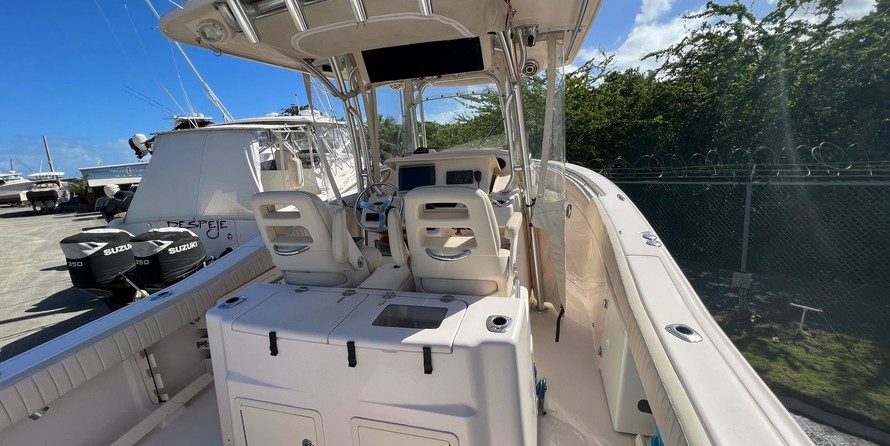 Grady-White Canyon 306