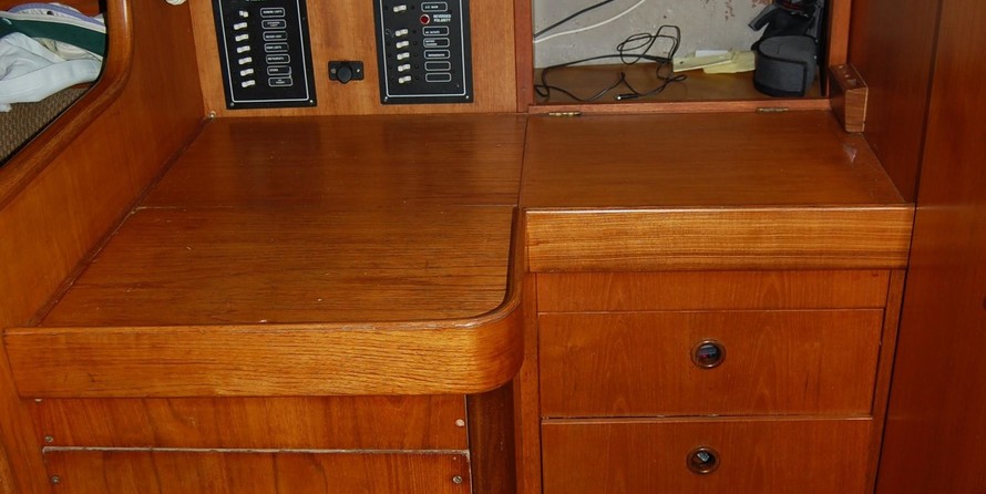 Beneteau First 305