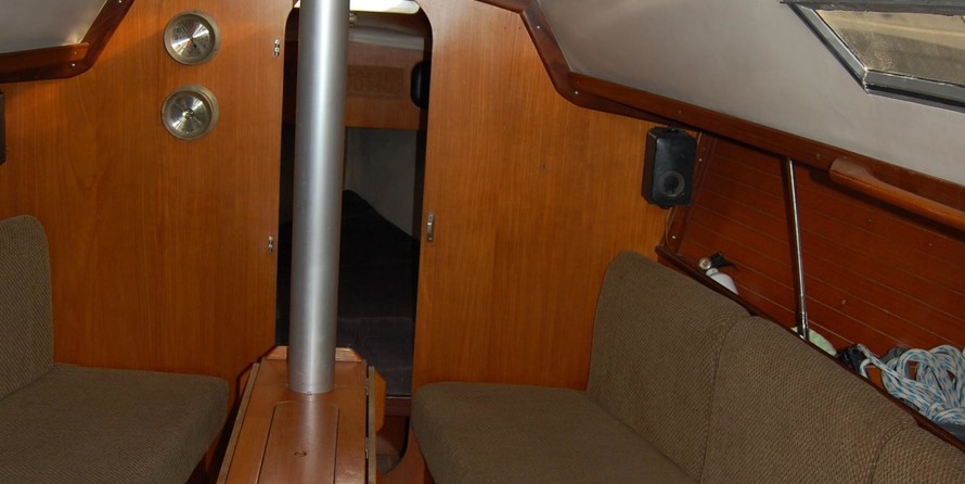 Beneteau First 305