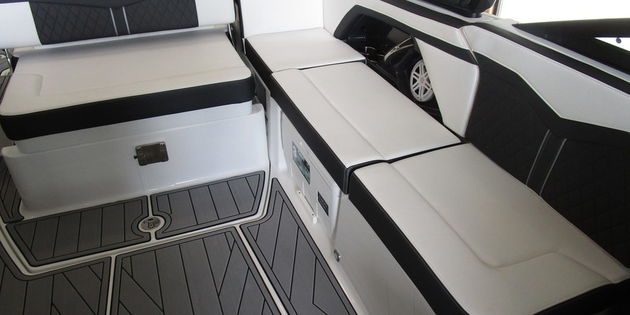 Monterey 258 Super Sport