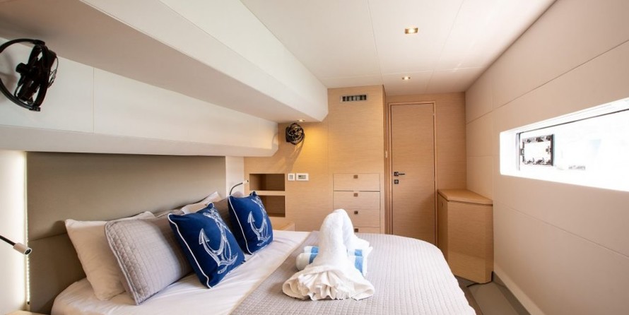 Fountaine Pajot MY 44