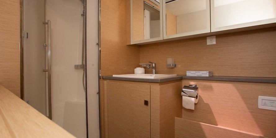 Fountaine Pajot MY 44