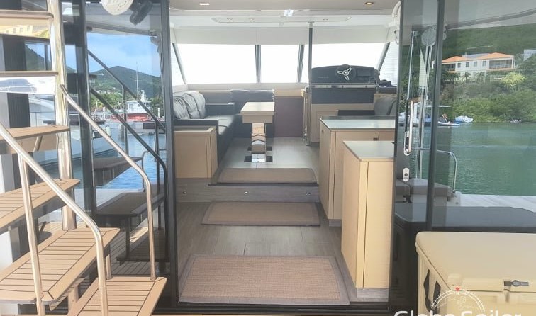 Fountaine Pajot MY 44