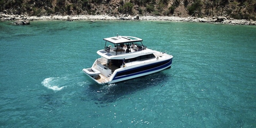 Fountaine Pajot MY 44