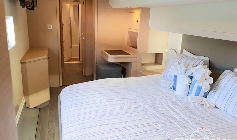 Fountaine Pajot MY 44