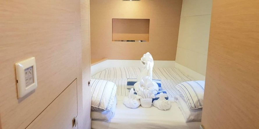 Fountaine Pajot MY 44