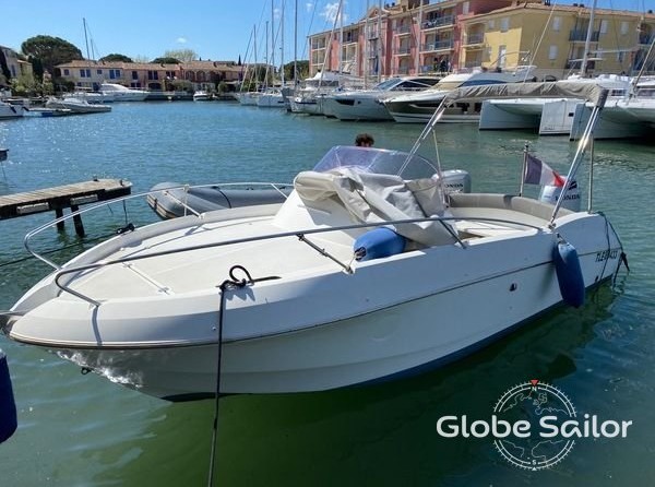 Beneteau Flyer 750 Sun Deck