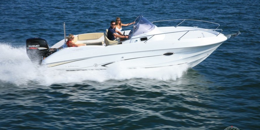 Beneteau Flyer 750 Sun Deck