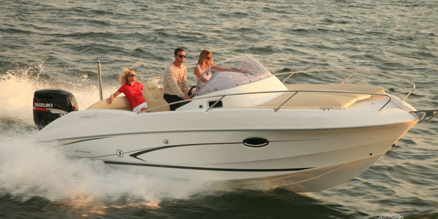 Beneteau Flyer 750 Sun Deck