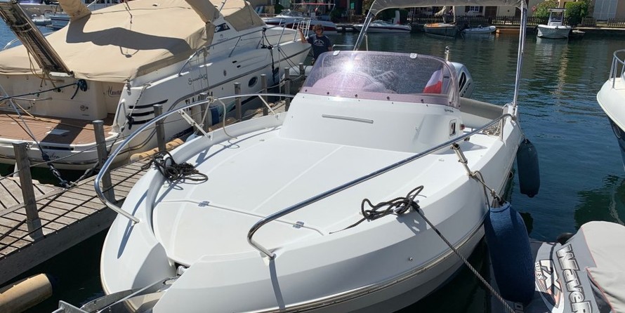 Beneteau Flyer 750 Sun Deck